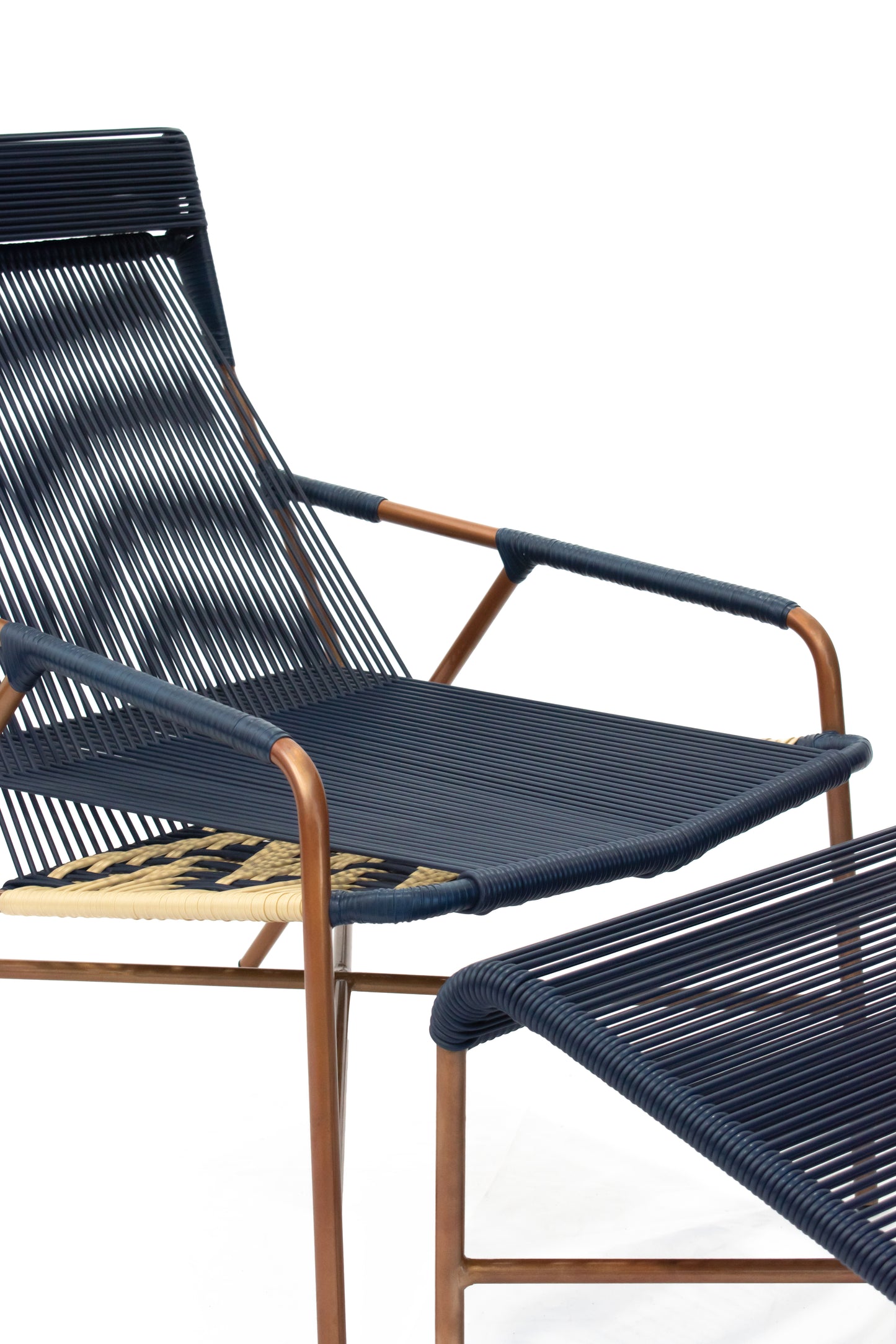 Madrre Chair with Footrest