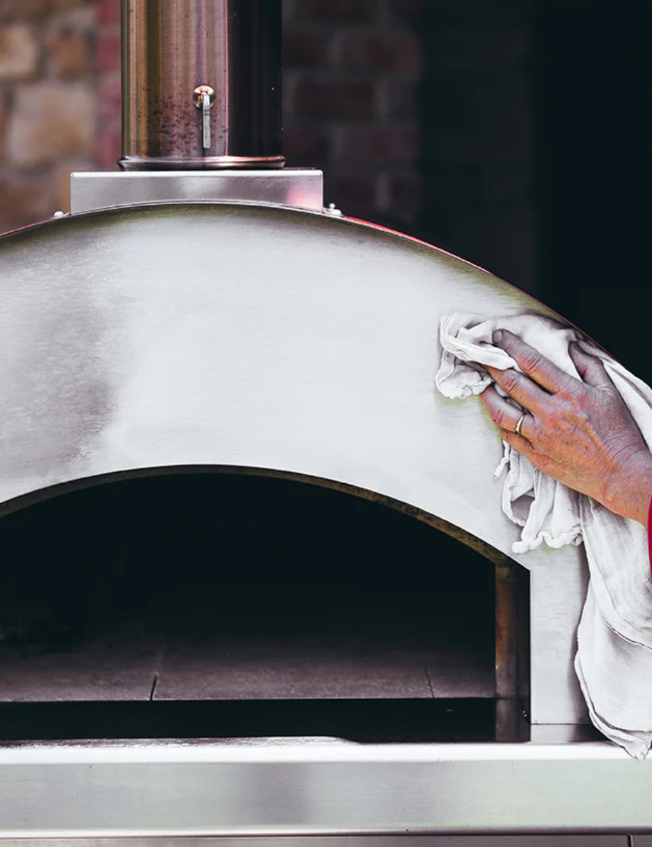 Pizza oven cleaning kit with essential maintenance tools Pizza oven cleaning kit with essential maintenance tools